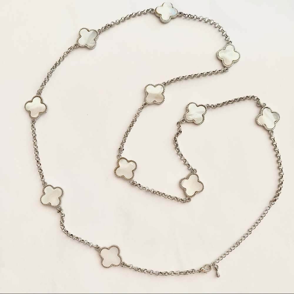 Clover Pave Statement Necklace in Mother-of-Pearl
